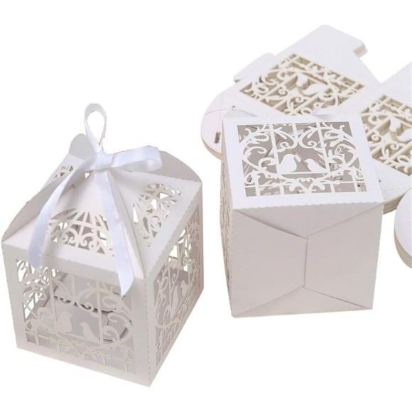25Pcs/Lot 4x4 inches Laser Cut Pearl Paper Party Wedding Favor Ribbon Candy Box - Picture 1 of 6